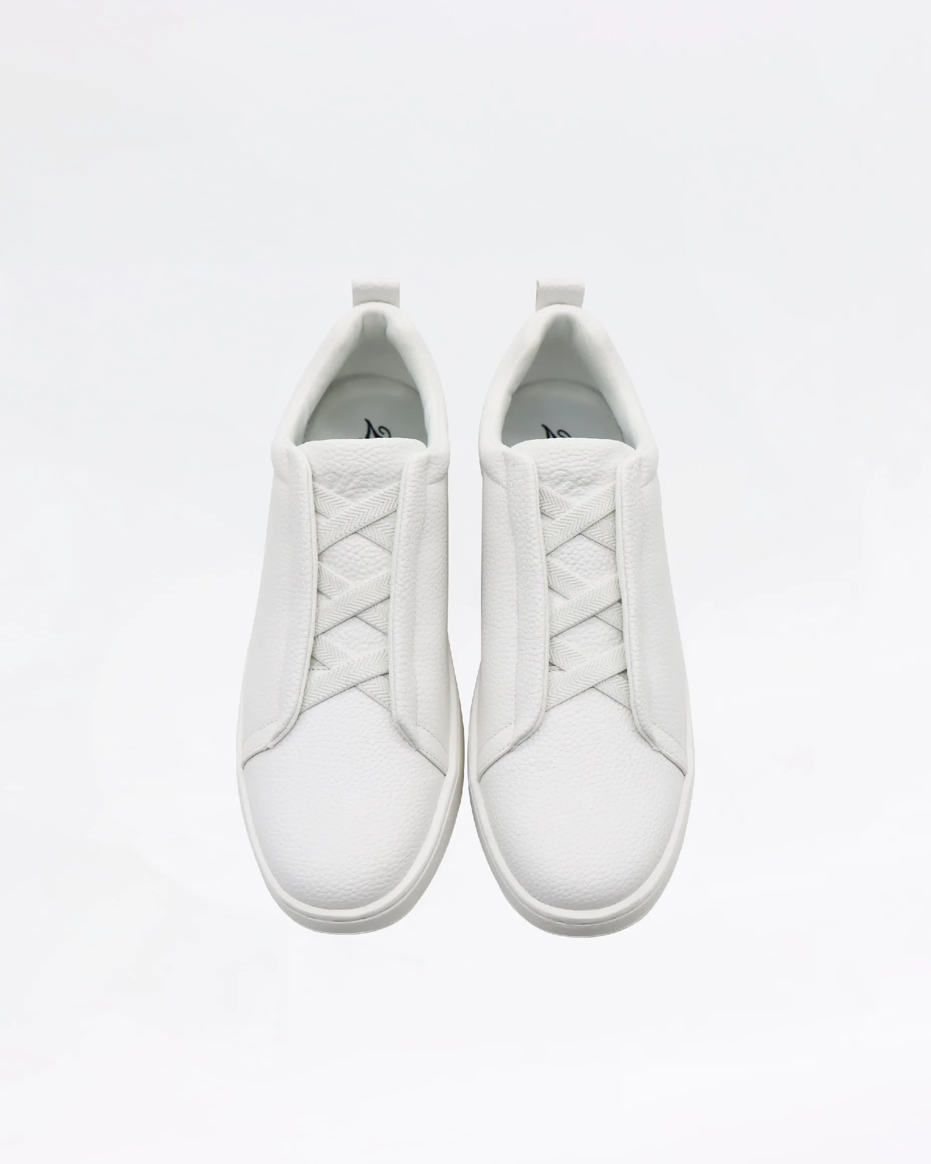 2H #1011 1008 1133 White Casual shoes