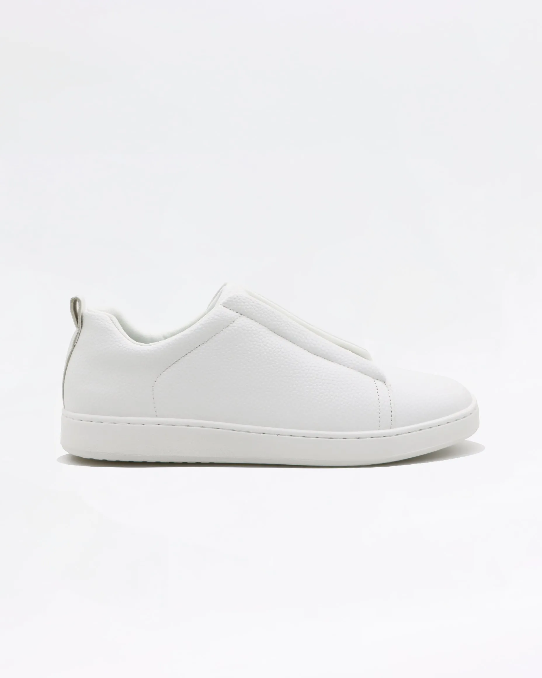 2H #1011 1008 1133 White Casual shoes