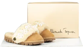 Alameda Turquesa Beige Luxury Pearl Embellished Shearling Mules BNIB UK 3 EU 36 👠