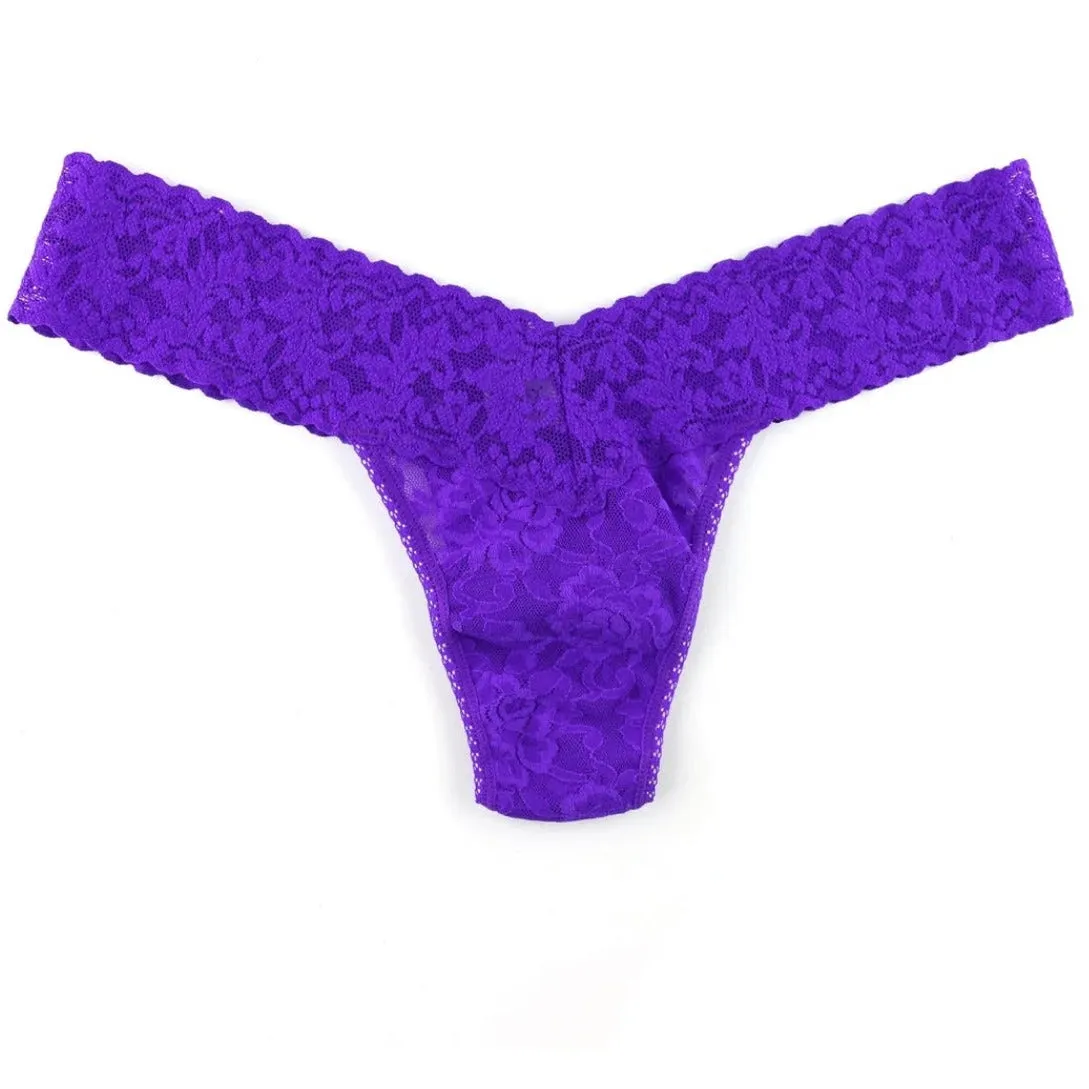 Hanky Panky Signature Lace Low Rise Thong in One Size
